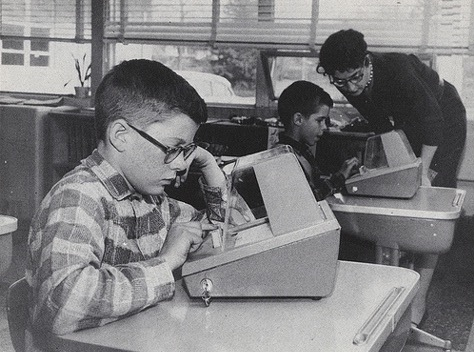 teaching machine